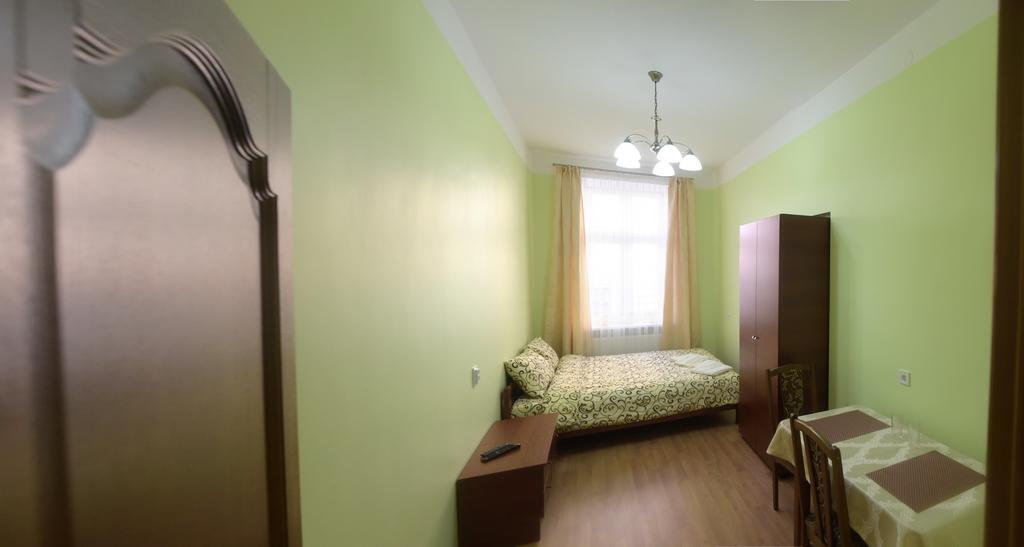 Apartment On Voloshyna Λβιβ Εξωτερικό φωτογραφία